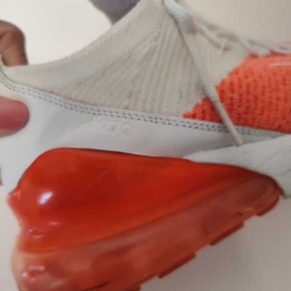 Nike Air Max 270 Flyknit Crimson Pulse Sneakers Women Size 10 Running AH6803 800 - Picture 7 of 8